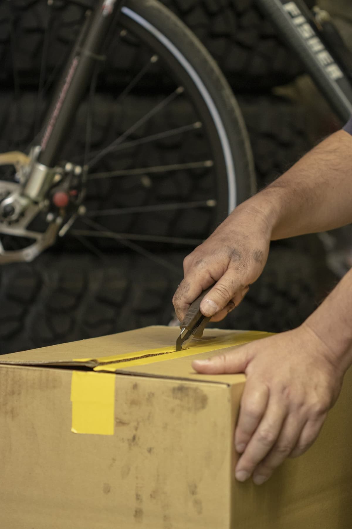 Универсальный нож OLFA WOOD-PP Models с сегментированным лезвием 18 мм OL-WD-AL — изображение 17