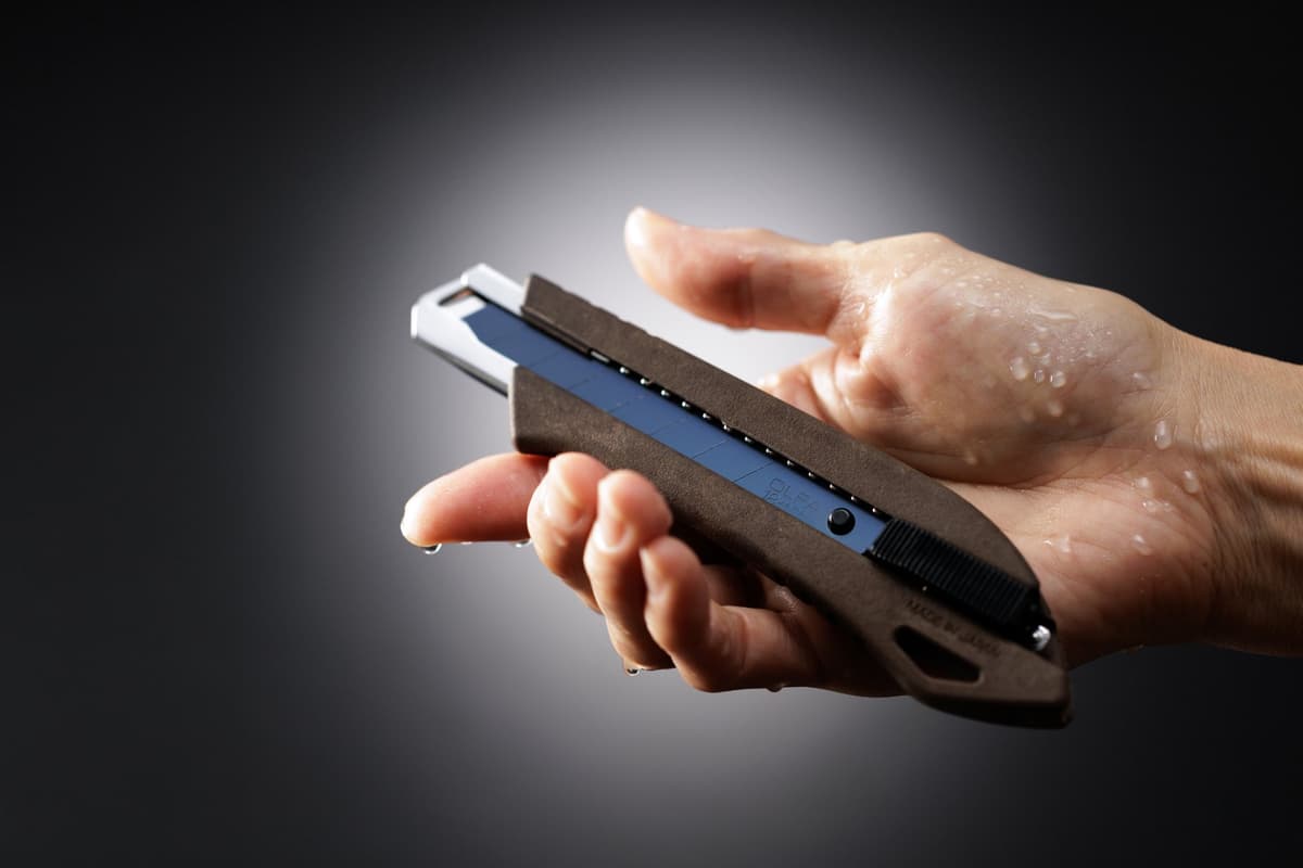 Универсальный нож OLFA WOOD-PP Models с сегментированным лезвием 18 мм OL-WD-AL — изображение 11