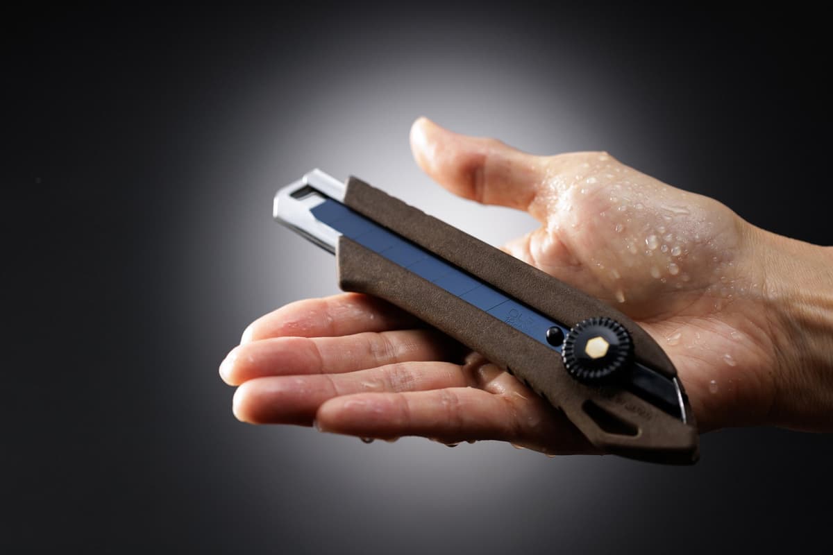 Универсальный нож OLFA WOOD-PP Models с сегментированным лезвием 18 мм OL-WD-L — изображение 11