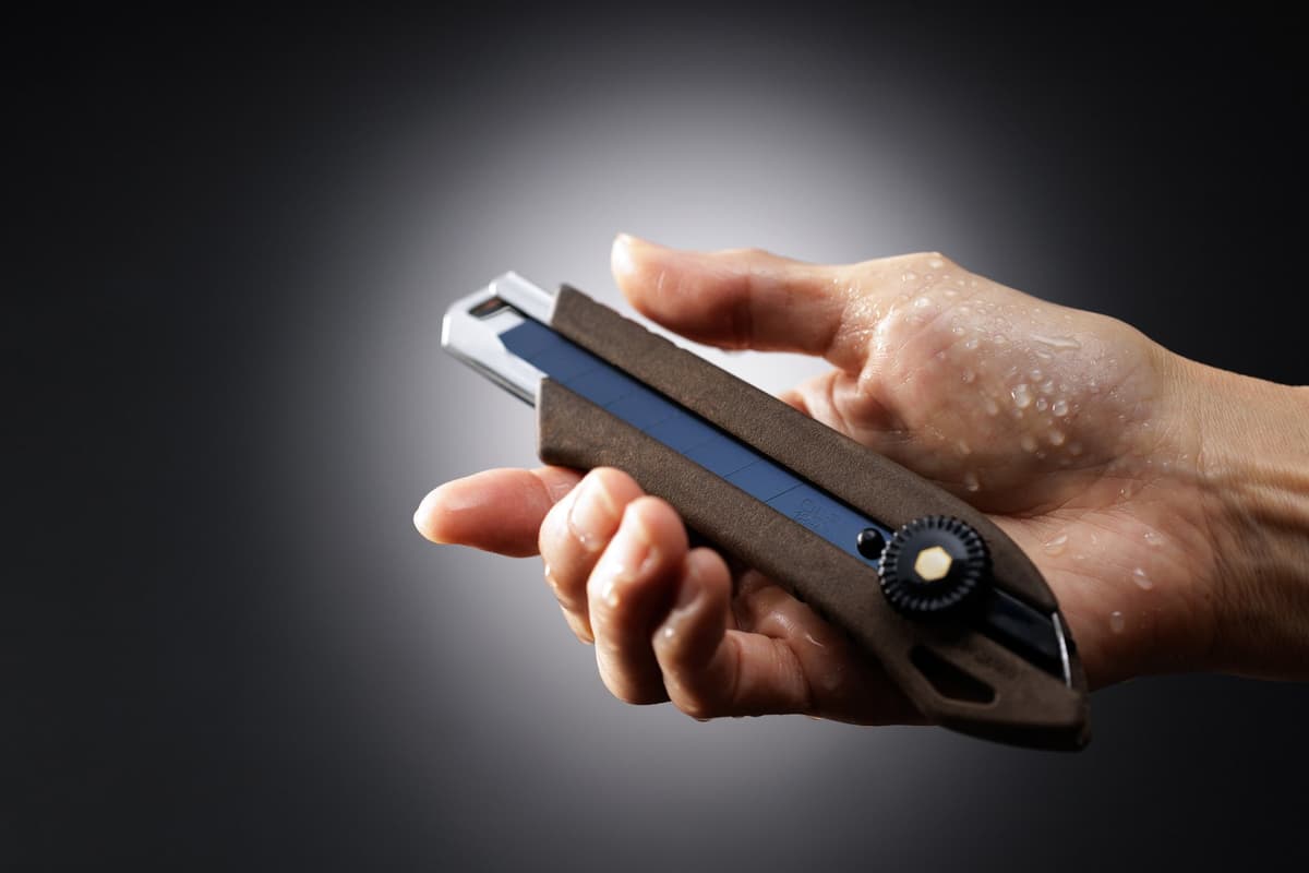 Универсальный нож OLFA WOOD-PP Models с сегментированным лезвием 18 мм OL-WD-L — изображение 10