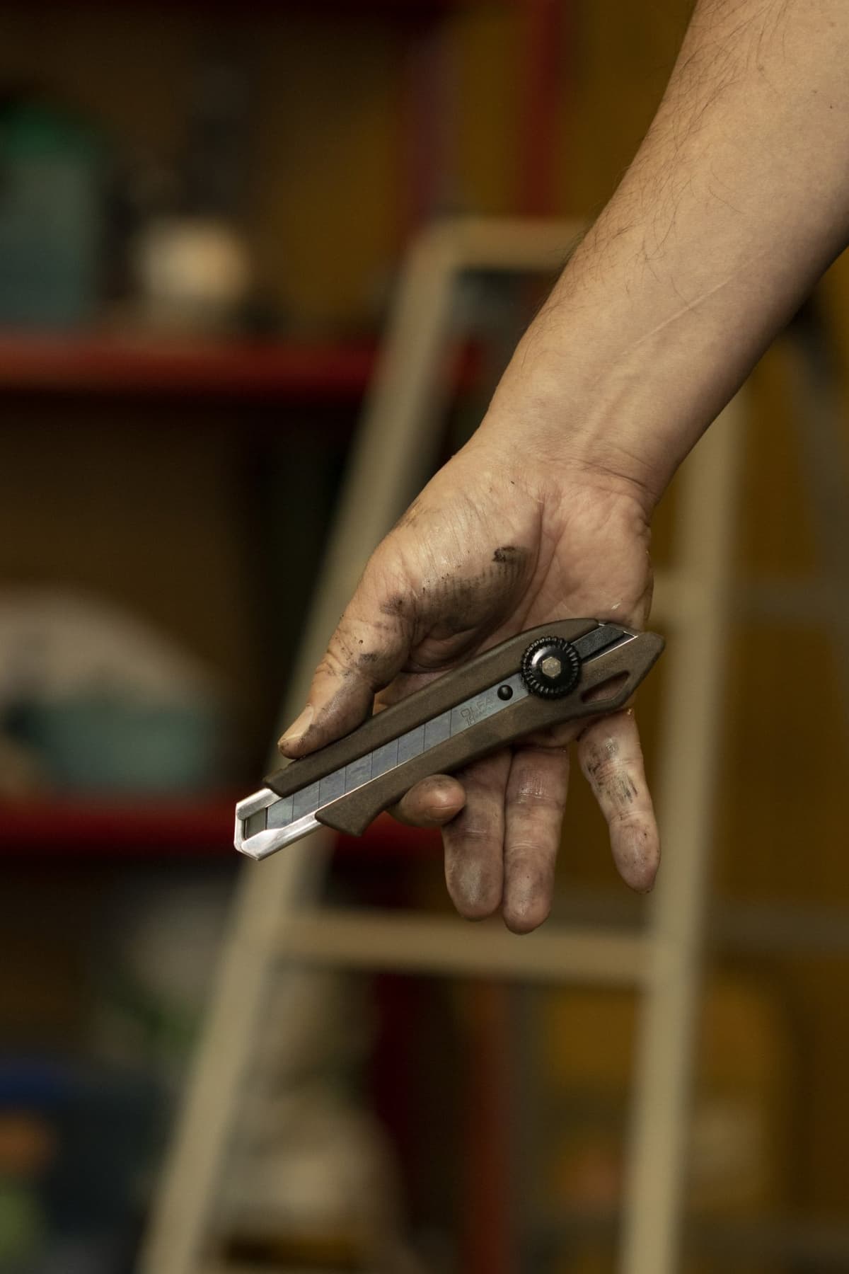 Универсальный нож OLFA WOOD-PP Models с сегментированным лезвием 18 мм OL-WD-L — изображение 16