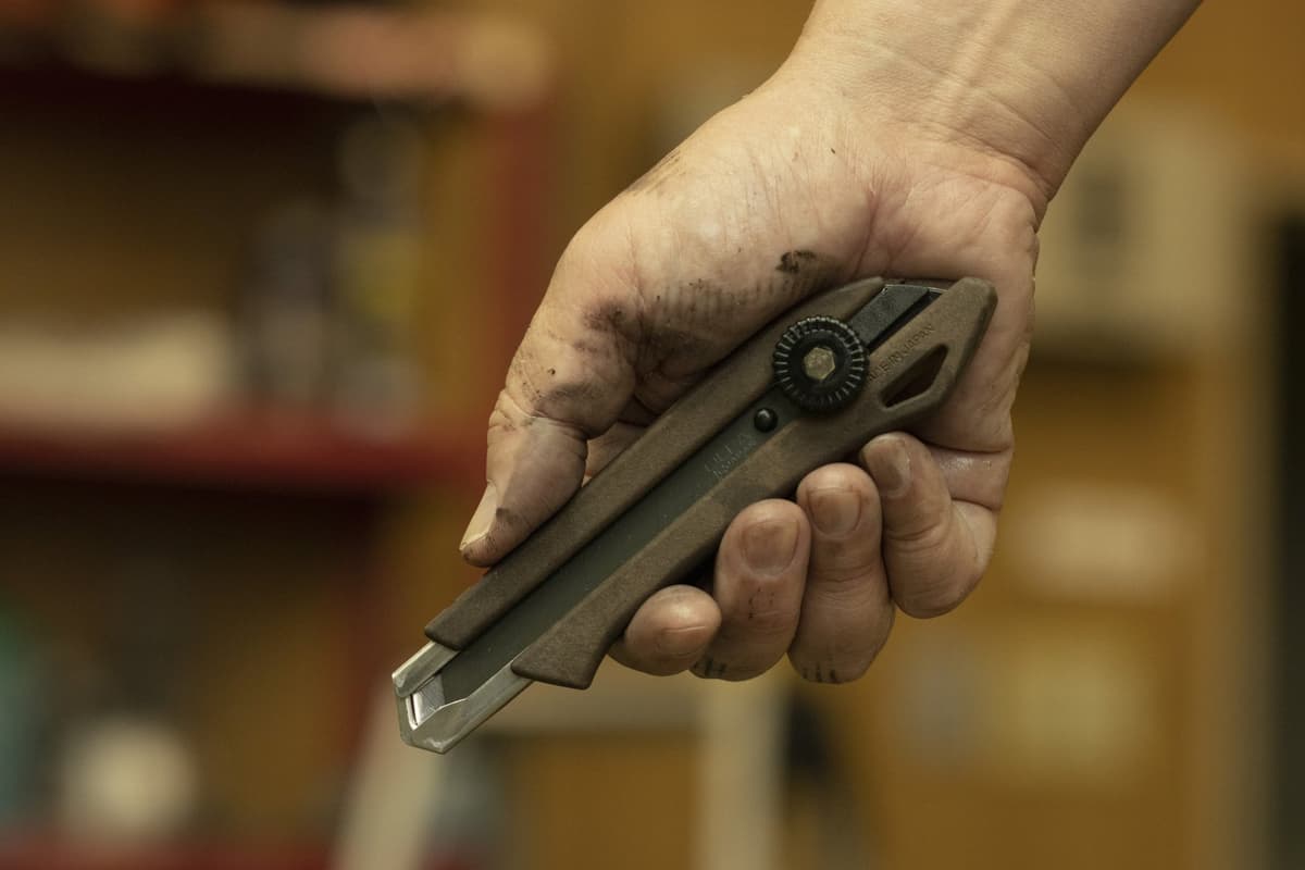 Универсальный нож OLFA WOOD-PP Models с сегментированным лезвием 18 мм OL-WD-L — изображение 13