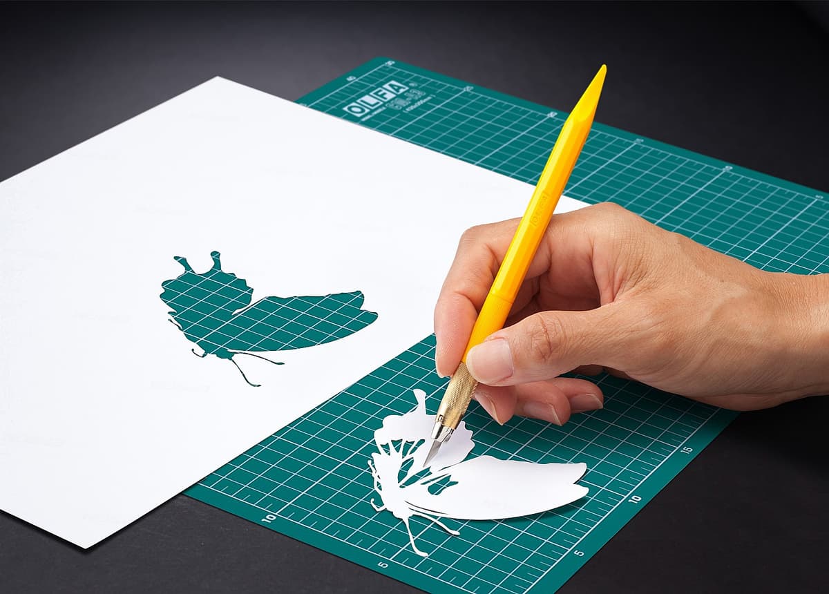 Нож OLFA " Utility Models" перовой дизайнерский, для точных работ, рукоятка с мини шпателем, 5 лезвий, 4мм OL-AK-5