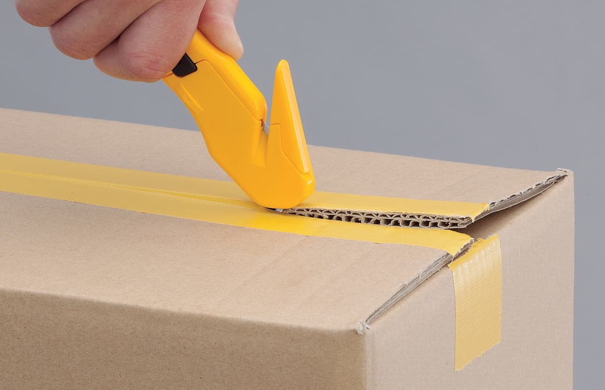 Нож OLFA" HOBBY CRAFT MODELS" для хоз работ, безопасный, для вскрытия стрейч-пленки, пластиковых шинок и коробок,17,8мм OL-SK-10