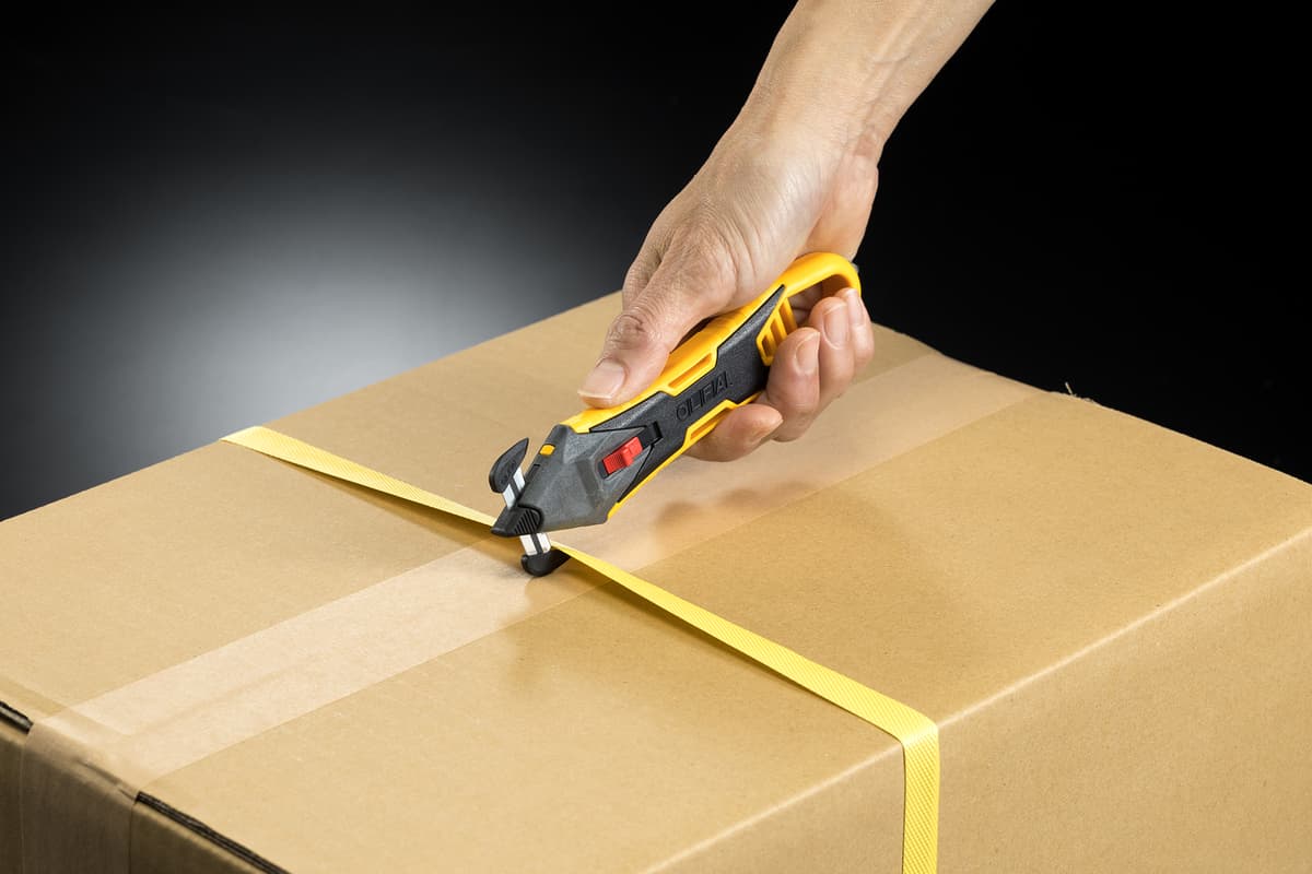 Нож OLFA, безопасный для вскрытия коробок OL-SK-16