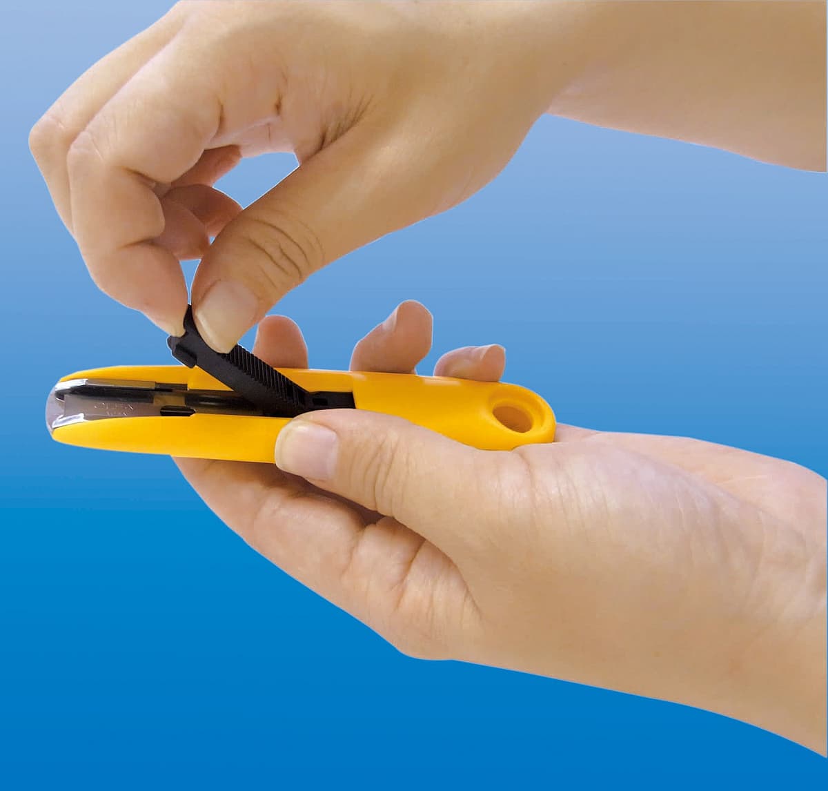 Нож OLFA " Hobby Craft Models" безопасный с выдвижной системой защиты, 12,5мм OL-SK-7